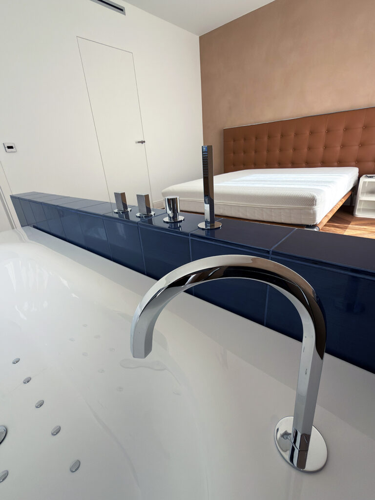 Alumia bagno padronale